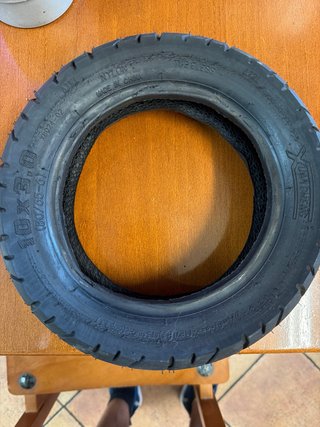 Neumático 10x3.0 para patinete eléctrico
