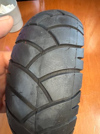 Neumático 10x3.0 para patinete eléctrico