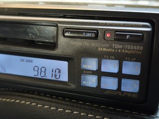 Radio Cassette Alpine TDM-7554RB