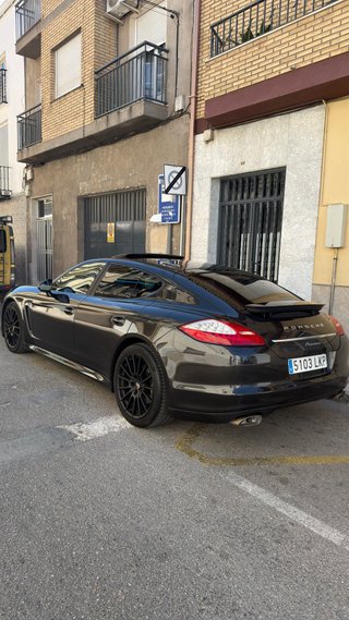 Porsche Panamera 2012