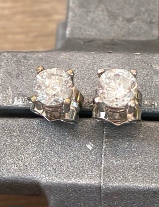 Pendientes Oro 18k Diamantes Naturales 1.06 Ct