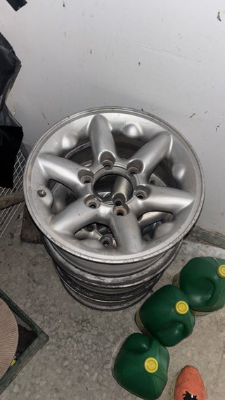 Llantas Terrano R15 (4 unidades)