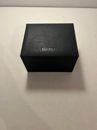 Reloj BOSS con correa de piel