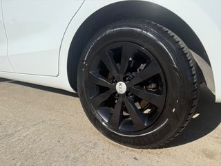 KIA Rio 2014 - 28.000KMS - 1 Propietario