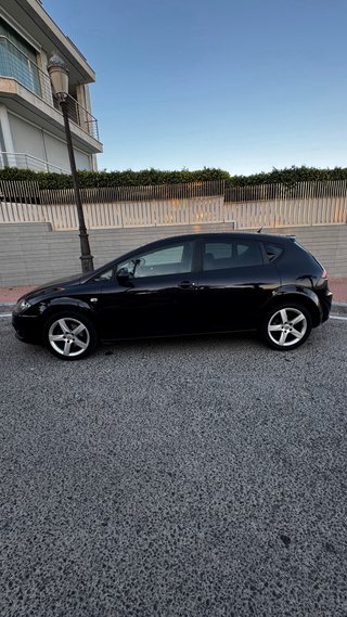 SEAT LEON 2.0 TDI 140 SPORT