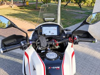 Moto Morini X-Cape 700 Gold Edition