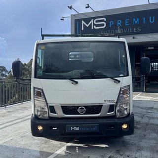 Nissan NT400 CABSTAR 4,70m DE CAJA FIJA | NACIONAL | 2018 | 180.000KM