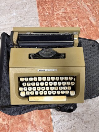Olivetti Lettera 25 Máquina de Escribir