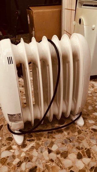 Calefactor eléctrico BASTILIPO