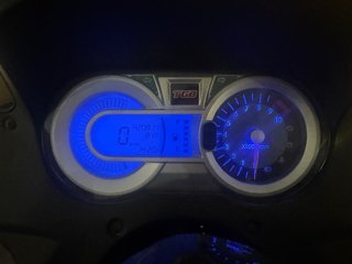 Moto TGB Scooter. Motor Yamaha Negra