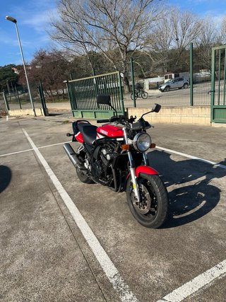 Yamaha Fazer 600