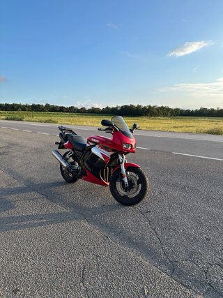 Yamaha Fazer 600