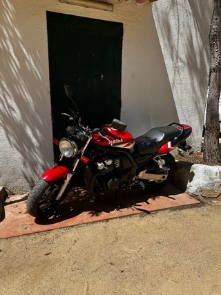 Yamaha Fazer 600
