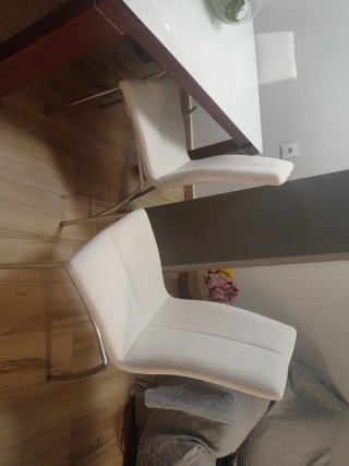 Mesa de Comedor con 4 Sillas