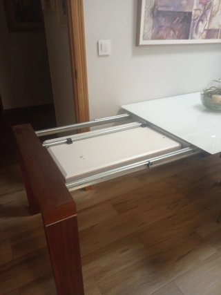 Mesa de Comedor con 4 Sillas