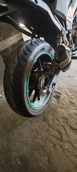 Honda CB 500F Negra y gris