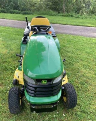 Tractor Cortacésped John Deere X305R