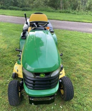 Tractor Cortacésped John Deere X305R
