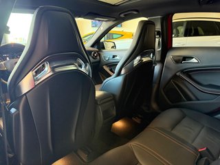 Mercedes-Benz Clase A 45 AMG Backets techo