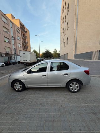 Dacia Logan 1.2 Ambiance • 2015 • 100.000 km • Mot