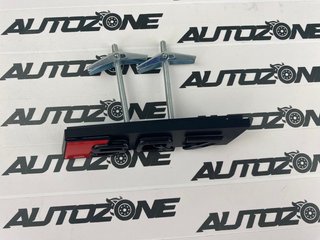 Emblema SQ7 negro para parrilla de Audi