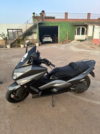 Yamaha TMAX Maxi Scooter