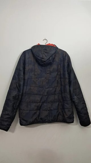 Abrigo Camuflaje Acolchado Negro