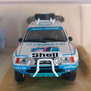 Peugeot 205 T16 Dakar 1:43
