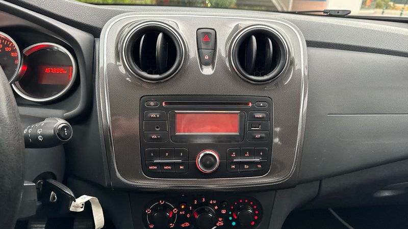 Dacia Sandero 1.5 dCi Stepway 2017, foto 12