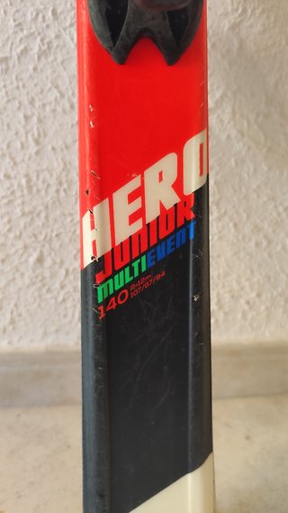 Esquís Rossignol Hero Junior + Fijaciones Xpress 7