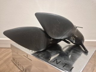Scarpa con tacco Marina Galanti neri