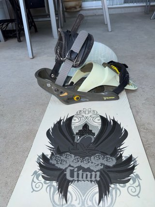 Snowboard K2 Titan 156cm + Fijaciones Burton