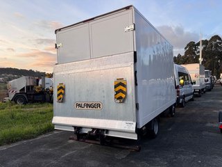 Nissan NT400 CAJA CERRADA Y PLATAFORMA ELEVADORA | NACIONAL |2018