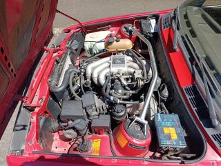BMW E30 320i Berlina (clásico de 1987) – Con ITV