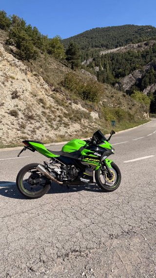 Kawasaki Ninja 400