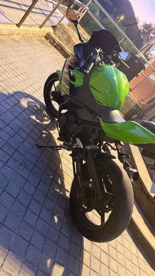 Kawasaki Ninja 400
