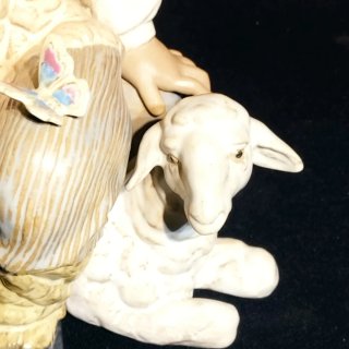 Figura Lladro Pastorcito con Mariposa