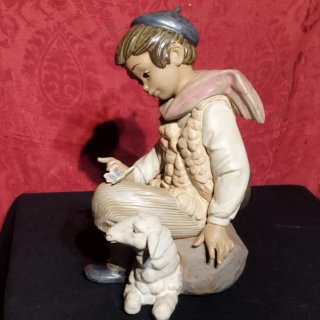 Figura Lladro Pastorcito con Mariposa