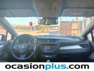 Toyota Avensis 150D Advance 105 kW (143 CV)