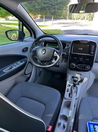 RENAULT ZOE 100x100 ELECTRICO