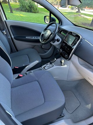 RENAULT ZOE 100x100 ELECTRICO