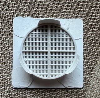 2 Rejillas de Ventilación empotrables. Fepre