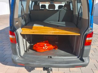 Volkswagen Caravelle 2009