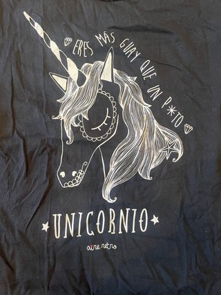 Camiseta Negra Talla Única Unicornio