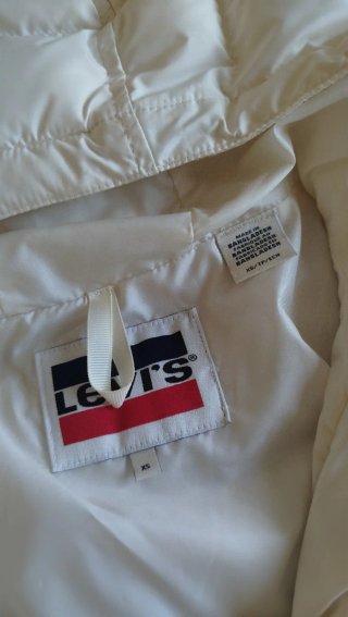 Abrigo Levi's Blanco Talla XS