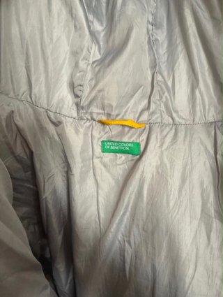Cazadora niño amarilla Benetton