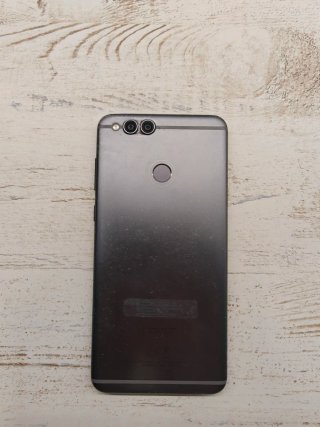 Lote 5 móviles para piezas (iPhone, BQ, Honor)