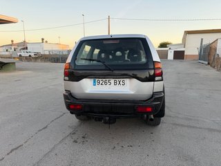 Mitsubishi Montero 2002