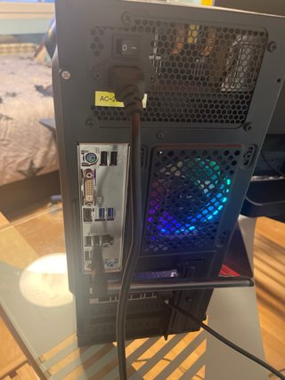 PC Gaming Ryzen 5 5500 GTX 1650 16GB RAM