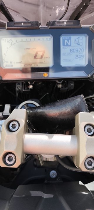 YAMAHA TRACER 900